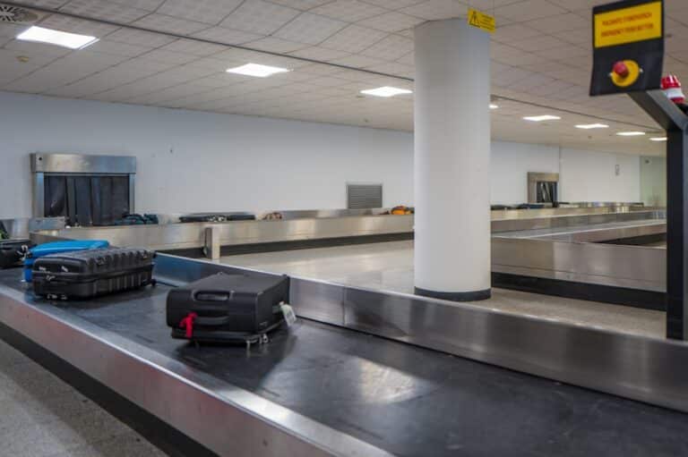 delayed baggage claim procedure